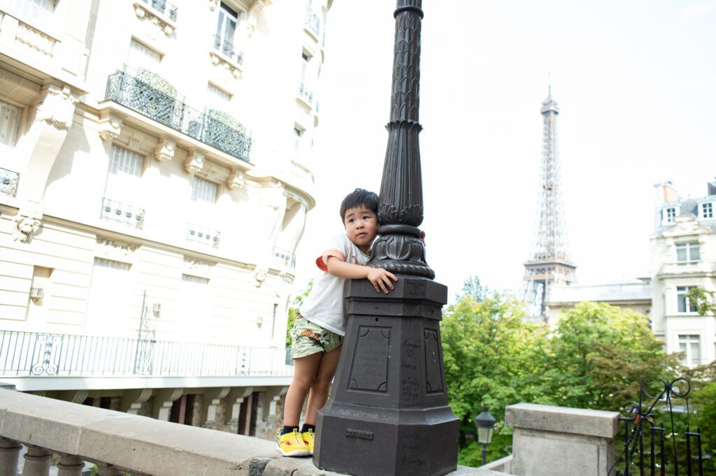 念願のエッフェル塔と、子どもが恋した公園（パリDAY3） ― 記事のカバー写真